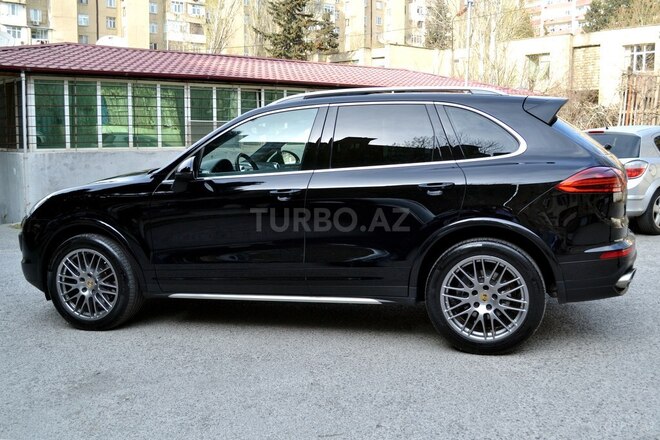 Porsche Cayenne 2015, 202,000 km - 3.6 l - Bakı