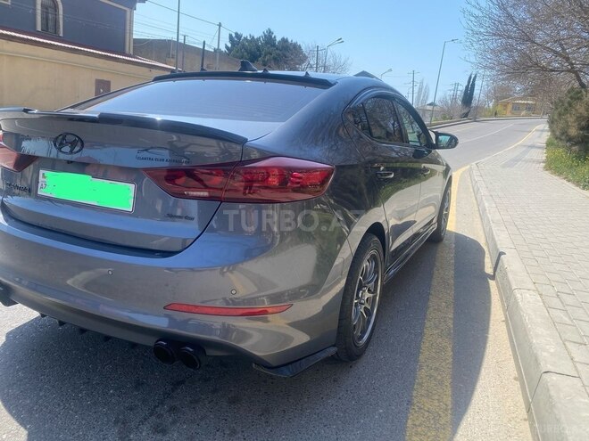 Hyundai Elantra 2018, 124,000 km - 2.0 л - Bakı