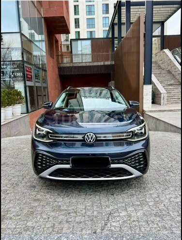 Volkswagen ID.6 Crozz 2022, 24,000 km - 0.0 l - Bakı