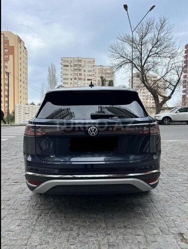 Volkswagen ID.6 Crozz 2022, 24,000 km - 0.0 l - Bakı