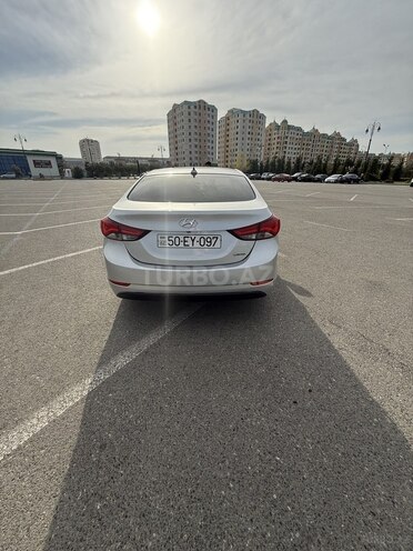 Hyundai Elantra 2015, 147,000 km - 1.8 л - Bakı
