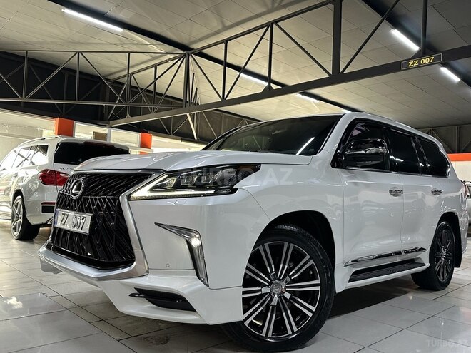 Lexus LX 450d-4