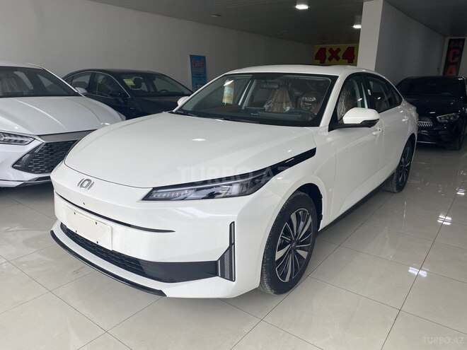 Changan Qiyuan A05 2025, 0 km - 1.5 л - Bakı