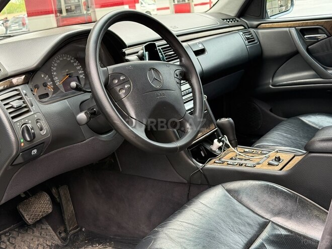 Mercedes E 200 2000, 385,222 km - 2.0 l - Ağcabədi