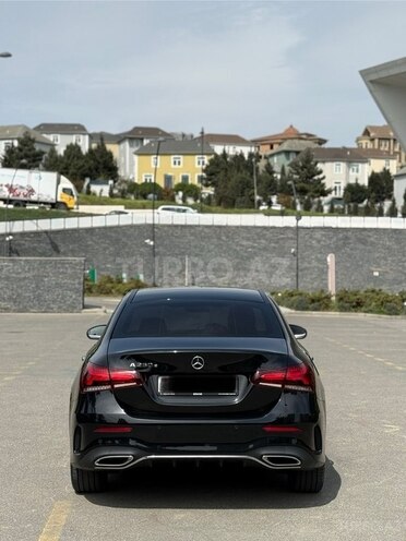Mercedes A 250 e 2021, 65,000 km - 1.3 л - Bakı