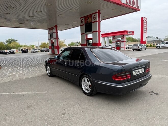 Mercedes E 200 2000, 385,222 km - 2.0 l - Ağcabədi
