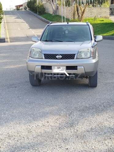 Nissan X-Trail 2001, 197,500 km - 2.0 l - Quba