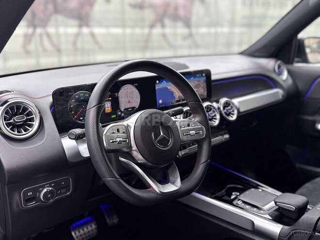 Mercedes  2022, 5,200 km - 0.0 l - Bakı