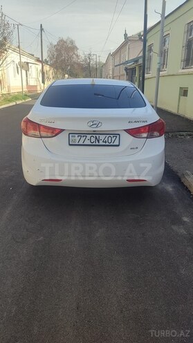Hyundai Elantra 2012, 219,500 km - 1.8 l - Quba