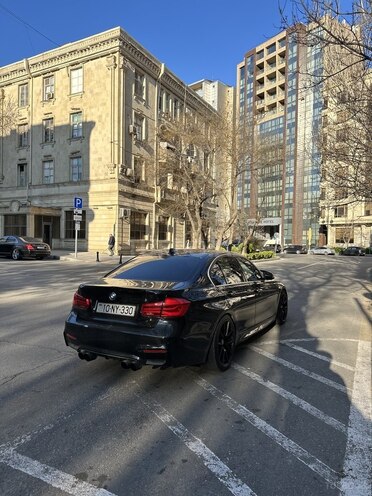 BMW 330 2017, 111,000 km - 2.0 l - Bakı
