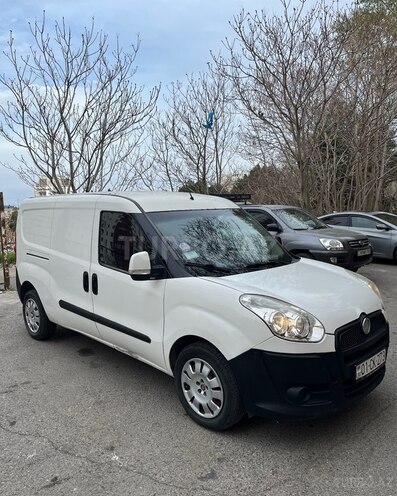 Fiat Doblo 2011, 215,000 km - 1.4 l - Bakı