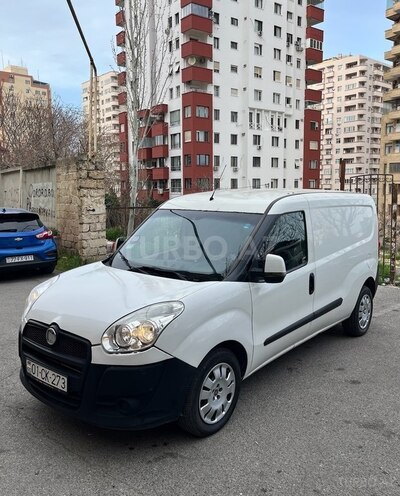 Fiat Doblo 2011, 215,000 km - 1.4 l - Bakı