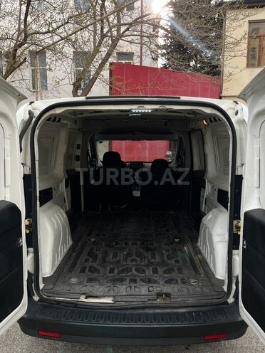 Fiat Doblo 2011, 215,000 km - 1.4 l - Bakı