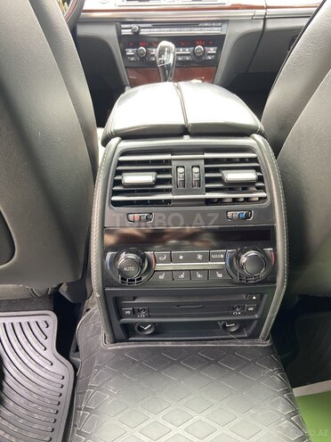 BMW 750 2010, 177,331 km - 4.4 л - Bakı