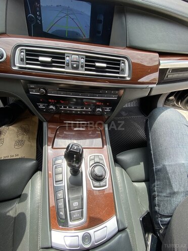 BMW 750 2010, 177,331 km - 4.4 л - Bakı