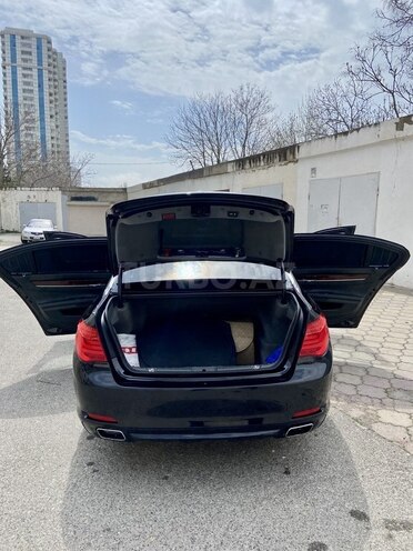 BMW 750 2010, 177,331 km - 4.4 л - Bakı