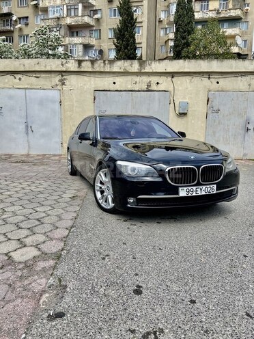 BMW 750 2010, 177,331 km - 4.4 л - Bakı