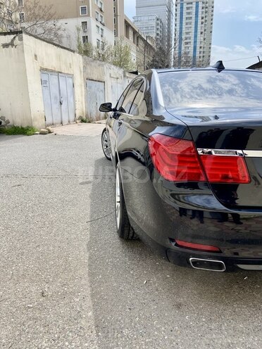 BMW 750 2010, 177,331 km - 4.4 л - Bakı