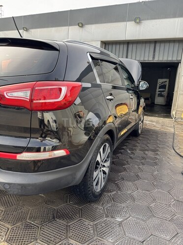 Kia Sportage 2012, 245,000 km - 2.4 л - Quba