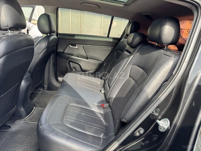 Kia Sportage 2012, 245,000 km - 2.4 л - Quba