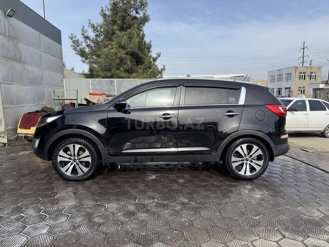 Kia Sportage 2012, 245,000 km - 2.4 л - Quba