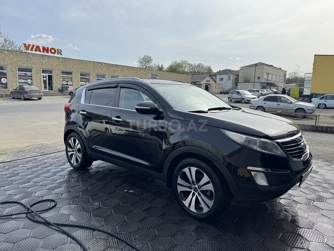 Kia Sportage 2012, 245,000 km - 2.4 л - Quba