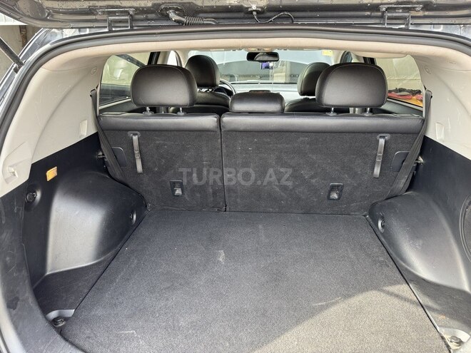 Kia Sportage 2012, 245,000 km - 2.4 л - Quba