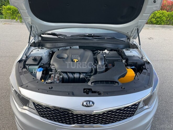 Kia K5-14