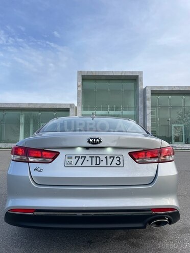 Kia K5-9
