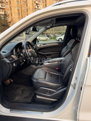 Mercedes ML 350 4MATIC 2014, 196,000 km - 3.5 л - Bakı