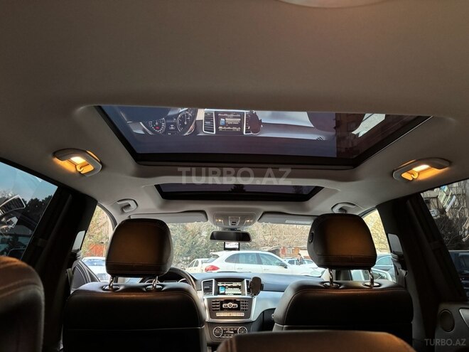 Mercedes ML 350 4MATIC 2014, 196,000 km - 3.5 л - Bakı