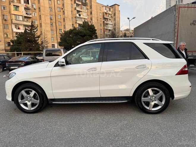 Mercedes ML 350 4MATIC 2014, 196,000 km - 3.5 л - Bakı