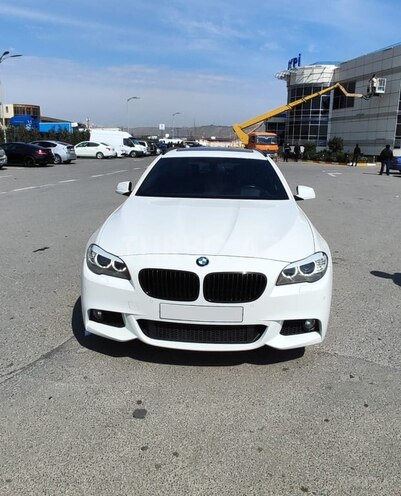 BMW 525 2014, 212,000 km - 2.5 l - Bakı