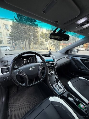 Hyundai Elantra 2013, 295,352 km - 1.8 л - Bakı