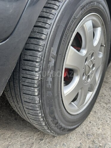 Mercedes E 320 1998, 258,000 km - 3.2 l - Yevlax