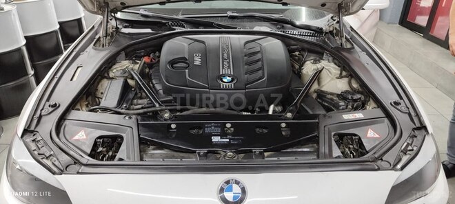 BMW 525 2014, 212,000 km - 2.5 l - Bakı