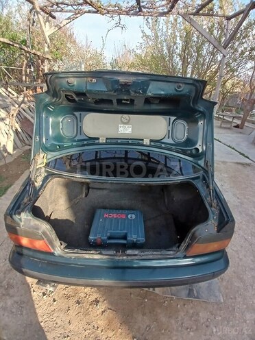 BMW 318 1995, 504,184 km - 1.8 l - Sumqayıt
