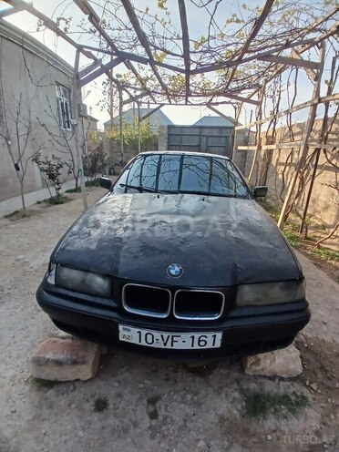 BMW 318 1995, 504,184 km - 1.8 l - Sumqayıt