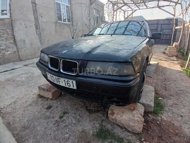 BMW 318 1995, 504,184 km - 1.8 l - Sumqayıt