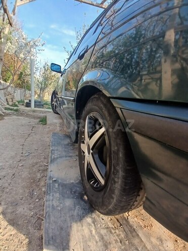 BMW 318 1995, 504,184 km - 1.8 l - Sumqayıt