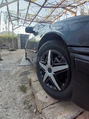 BMW 318 1995, 504,184 km - 1.8 l - Sumqayıt