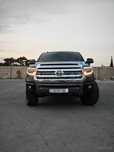 Toyota Tundra-4