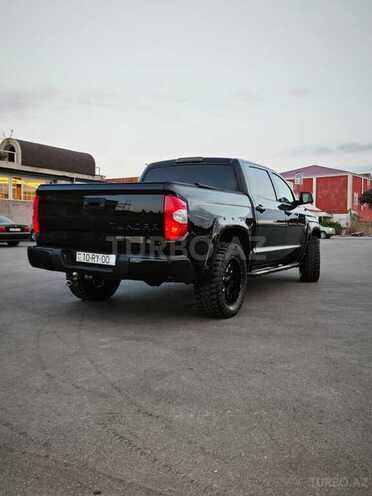 Toyota Tundra-5