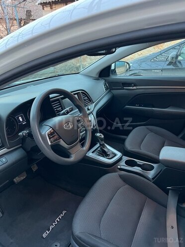 Hyundai Elantra 2017, 102,000 km - 2.0 l - Bakı