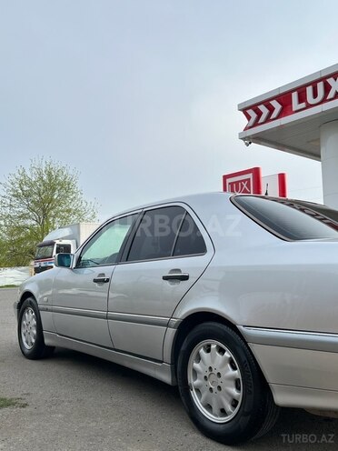 Mercedes C 240 1998, 288,483 km - 2.4 л - Ağdam