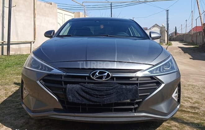 Hyundai Elantra 2019, 82,000 km - 2.0 л - Bakı