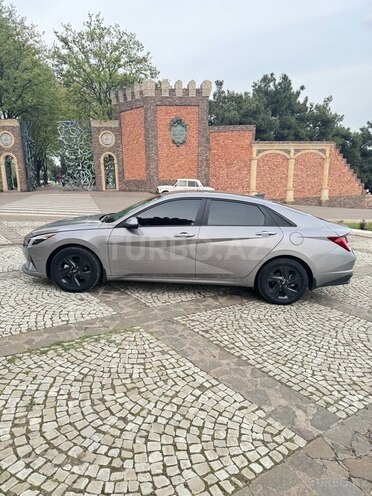 Hyundai Elantra 2022, 80,000 km - 1.6 л - Tovuz