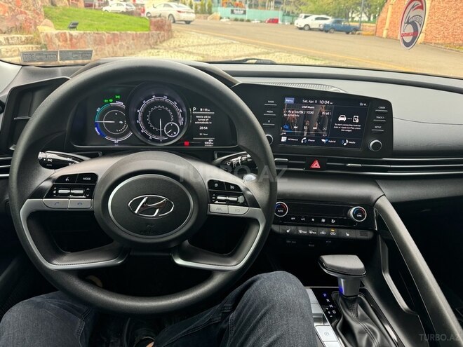 Hyundai Elantra 2022, 80,000 km - 1.6 л - Tovuz