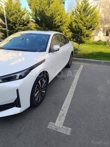 Changan Qiyuan A05 2025, 0 km - 1.5 л - Bakı