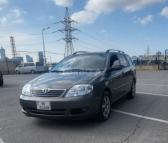 Toyota Corolla 2006, 320,000 km - 1.4 l - Bakı
